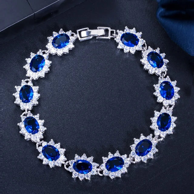 Flower Cluster Zirconia Bracelet