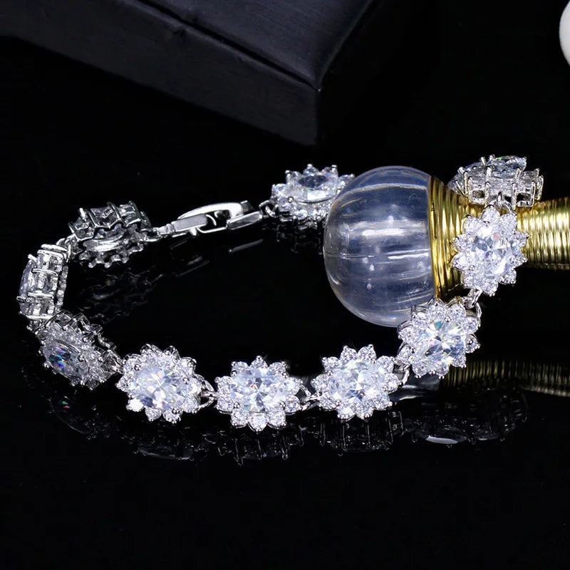 Flower Cluster Zirconia Bracelet