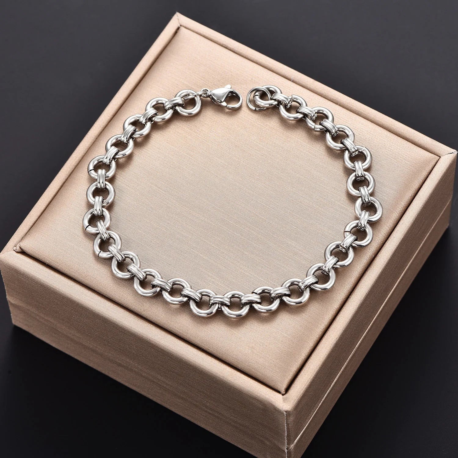 Chunky Rolo Chain — Stainless Steel