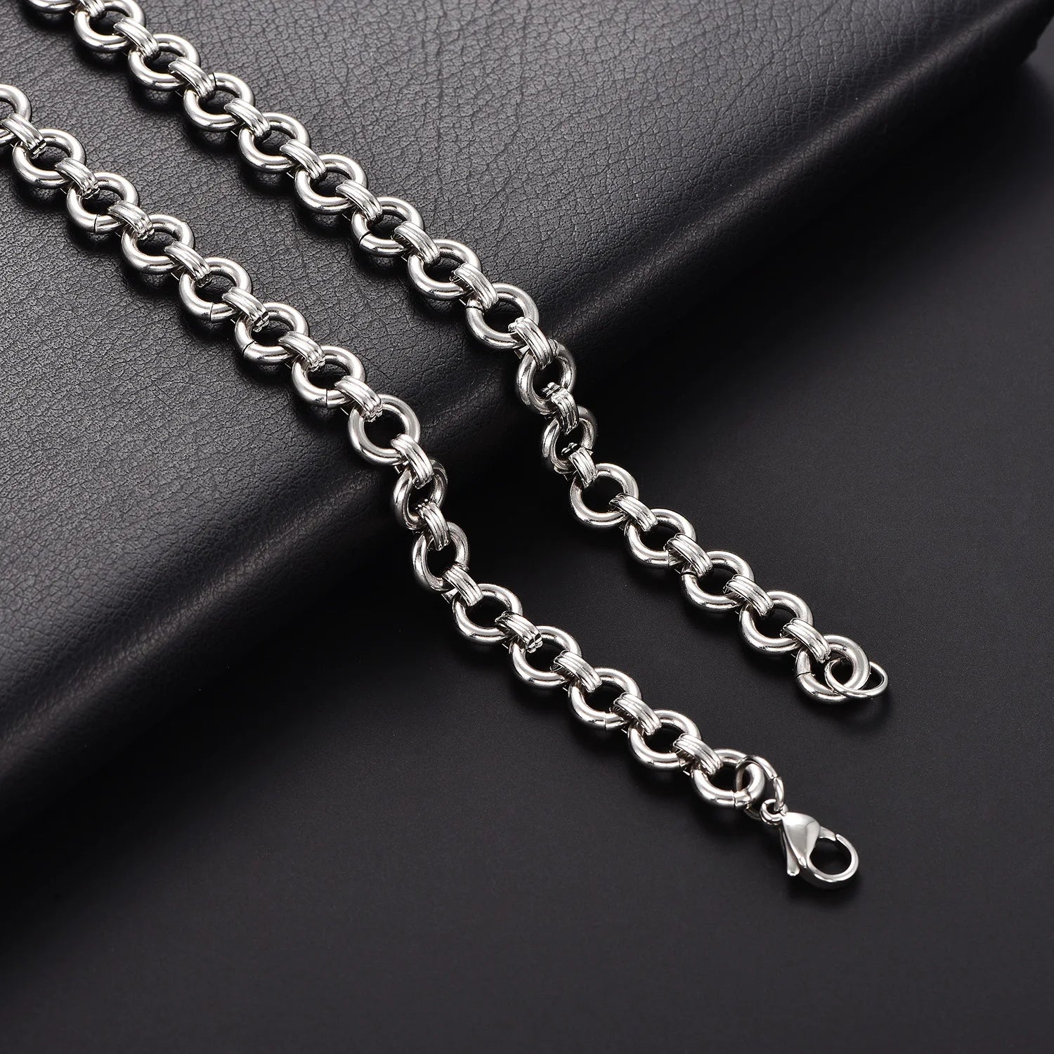 Chunky Rolo Chain — Stainless Steel